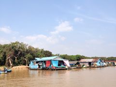 -洞里萨湖