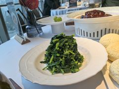 鸡油豆苗-粤界(望京金辉店)