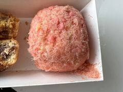 白桃风味小贝-鲍师傅糕点(大沽南路店)