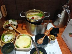-独食火锅·半米屋台(直营总店)