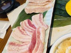 -炼火烤肉店