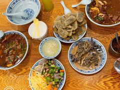 卤煮火烧-门框胡同百年卤煮(新街口店)