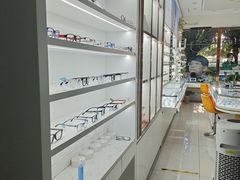 -精视达眼镜•专业儿童配镜中心(学府大道店)
