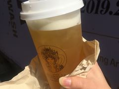 -霸王茶姬(南强街店)