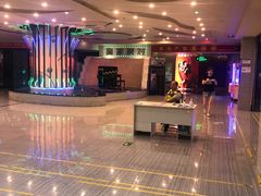 -皇家派对KTV(大润发店)