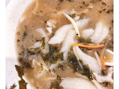 雪菜面疙瘩汤-咬不得高祖生煎·简餐(赛银国际店)