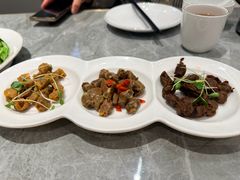 -朱记乳鸽王·非遗石岐乳鸽·全鸽宴(大兴旗舰店)