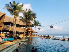 -FINNS Beach Club