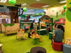 -莫莉幻想儿童乐园(北京丰台永旺店)