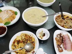-瑞丰园庭院餐厅·白族传统家常菜