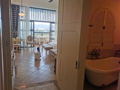 -金汤湾海水温泉度假酒店