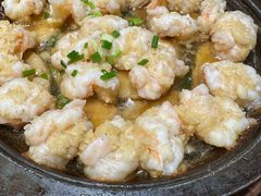 -东口码头·烧鸽子·鱼头泡饼·地方菜(金鹰悦城店)