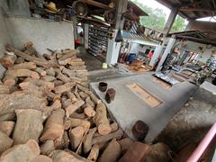 -满記土窑烧鷄波浪山莊