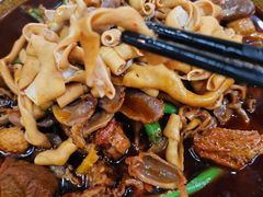 招牌烧鸭-一品红烧鸭特色川菜(三岔湖店)