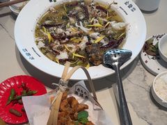 -渔语鱼酸菜鱼新川菜(来福士店)