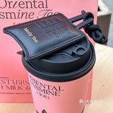 春天的浪漫❗️樱花🌸和奶茶各占一半