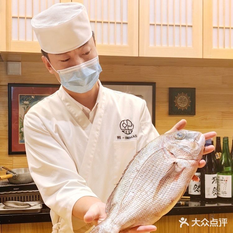 心动不如行动!带你领略Omakase料理的绝妙美味!🍣