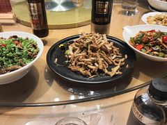 -山楂树融合菜餐厅
