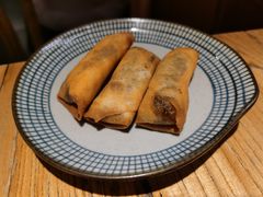 雪菜黄鱼春卷-南小蟹手工點心(三里屯店)
