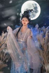 -汉仪华裳汉服馆(打浦桥店)