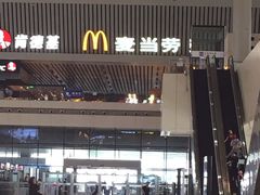 门面-麦当劳(郑州东高铁站店)