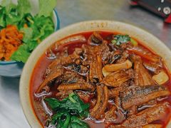 -铭记嘎洒生态鳝鱼(迎春街店)