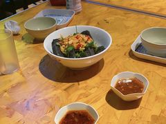 -琥珀老六龙虾(四里河店)