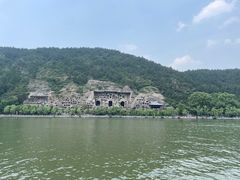 -龙门石窟