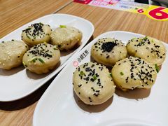 小杨教你吃生煎-小杨生煎(白玉兰广场店)