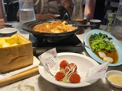 -绿茶餐厅(西湖银泰百货店)