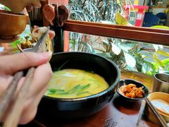 -银米·云南传统过桥米线(双廊黑金冠店)