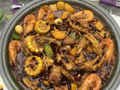 -徐记小怪兽肉蟹煲(中央大街店)