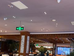 -八府香鸭·啫啫煲(华山路店)