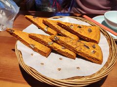 -菌自由丨野生菌火锅特色庭院餐厅(丽江古城店)