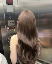 -一東造型烫发染发