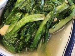 -刘姐啤酒鱼民族演艺餐厅(西街总店)