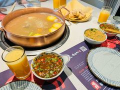 -牛村来人潮汕牛肉火锅(西单店)