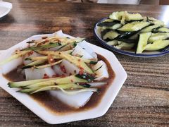 -壹阁胡羊焖饼(特色小吃街店)