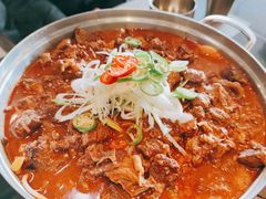 辛牛骨火锅-KCOOKING概念韩餐(世茂52+店)