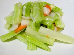 西芹百合-和记小菜(东方店)