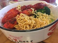 -鲁小三·大骨自助(金山总店)