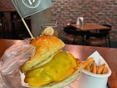 cheese&nbsp;burger-BAIA 巴亚