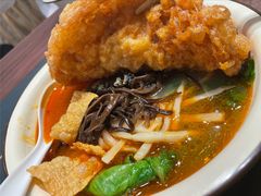 -丽丽三鲜螺蛳粉(田林路店)