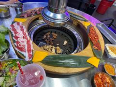 -玄希浪漫厨房·韩料烤肉(湖滨银泰in77店)