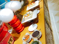 -世贸君澜·云天阁自助餐厅