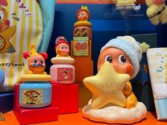 -泡泡玛特POPMART (北京超极合生汇店)