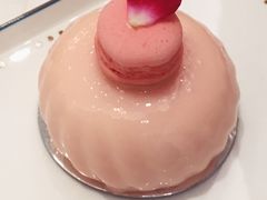 玫瑰草莓芝士蛋糕-PAUL LAFAYET 法式甜品(港汇广场店)