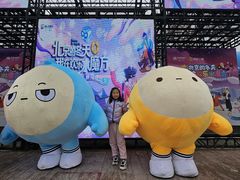 -欢乐水魔方水世界