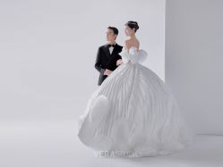 -至臻微拉婚纱摄影