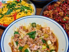 -渝是乎酸菜鱼·川渝小炒(新世界百货望京店)